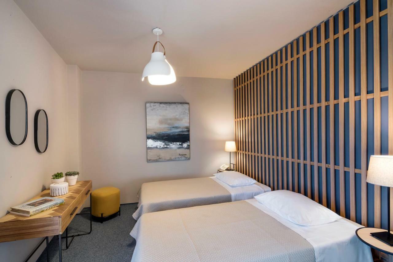 Marina Alimos Hotel Apartments เอเธนส์ ภายนอก รูปภาพ